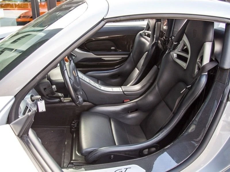 2005 Porsche Carrera GT - Image 13 of 21