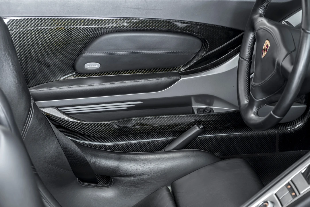 2005 Porsche Carrera GT - Image 6 of 7