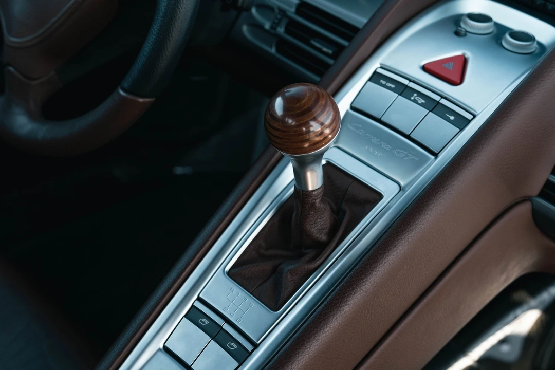 2005 Porsche Carrera GT - Image 8 of 8