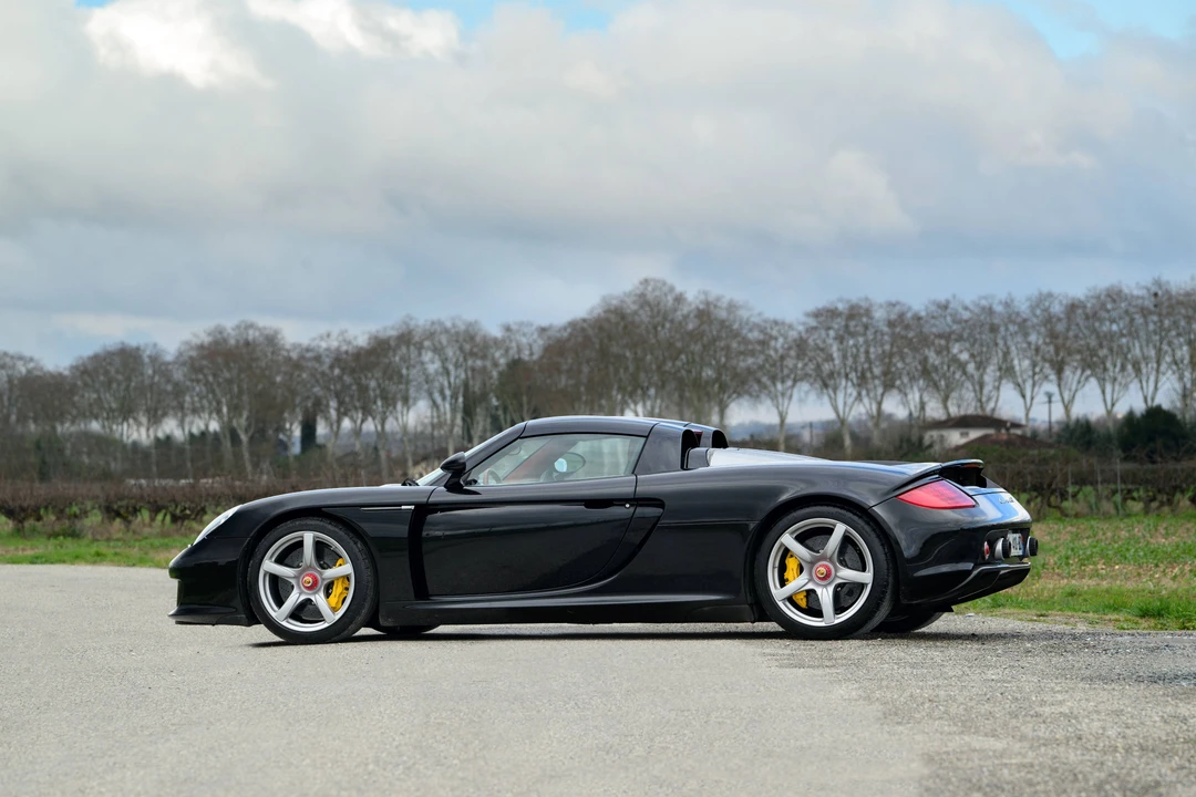 2005 Porsche Carrera GT - Image 5 of 31