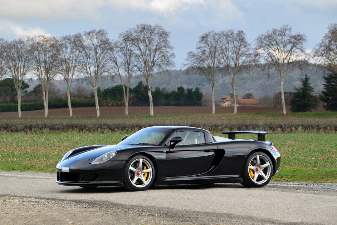 2005 Porsche Carrera GT - Image 2 of 31