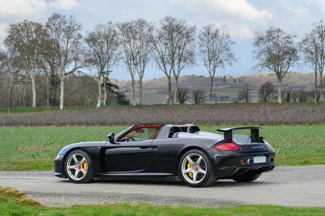 2005 Porsche Carrera GT - Image 6 of 31