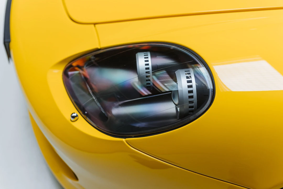 2005 Porsche Carrera GT - Image 19 of 31