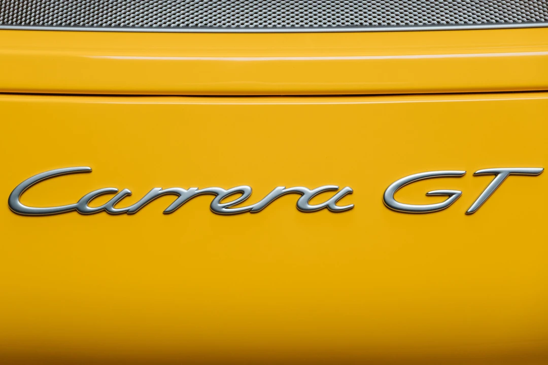 2005 Porsche Carrera GT - Image 26 of 31
