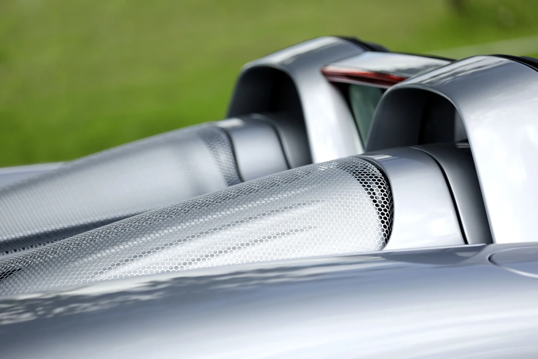 2005 Porsche Carrera GT - Image 23 of 31
