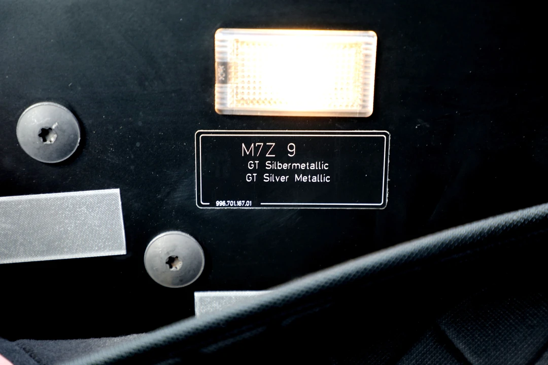 2005 Porsche Carrera GT - Image 30 of 31
