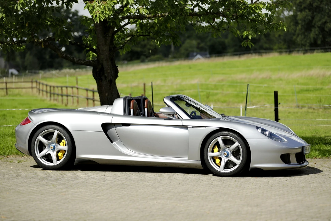 2005 Porsche Carrera GT - Image 3 of 31