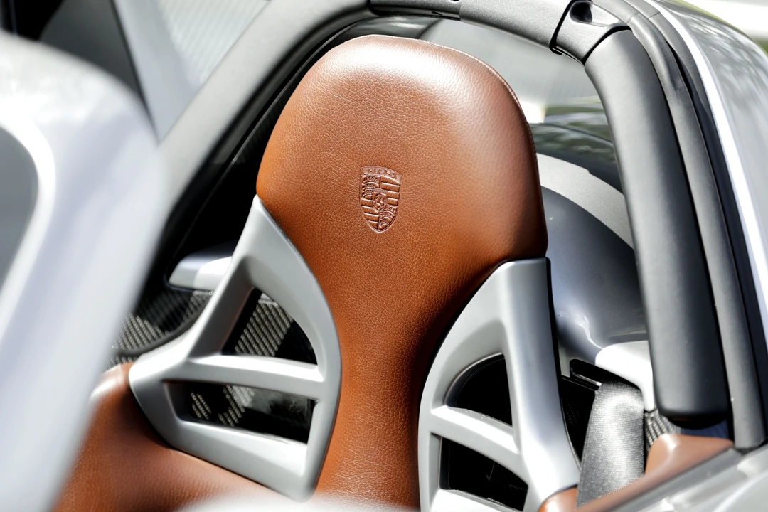 2005 Porsche Carrera GT - Image 21 of 31