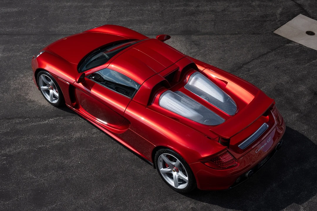 2005 Porsche Carrera GT - Image 14 of 31