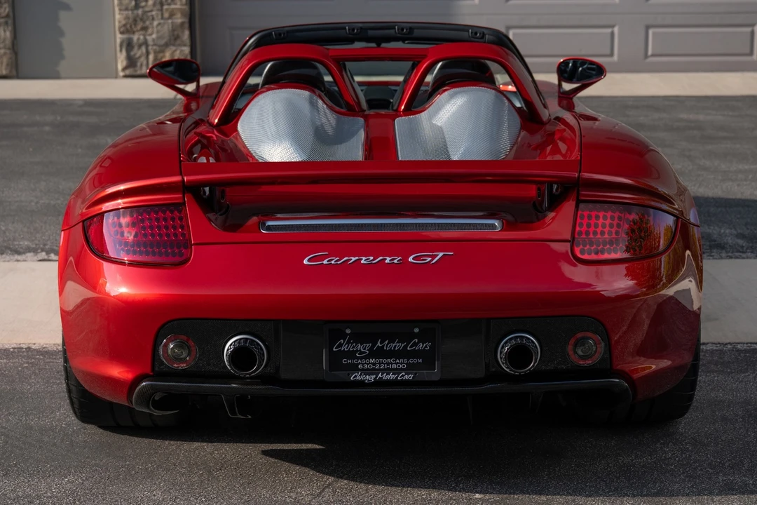 2005 Porsche Carrera GT - Image 17 of 31