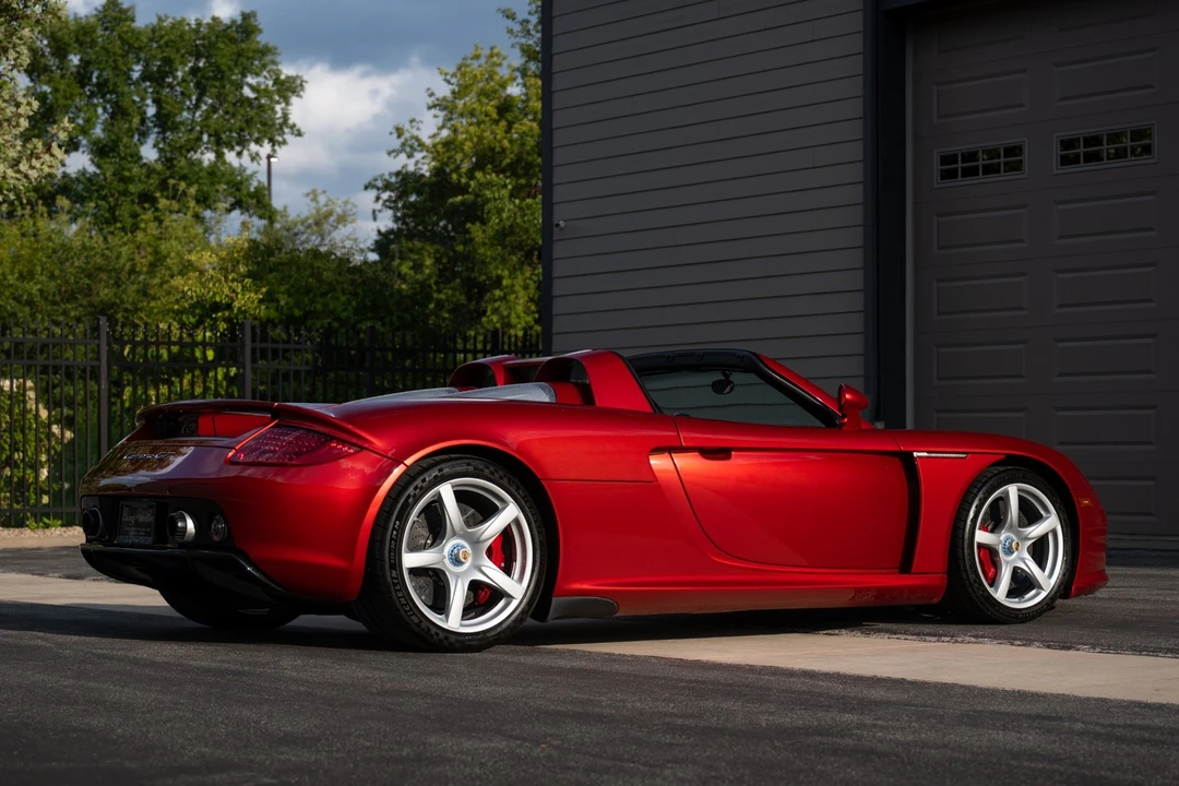2005 Porsche Carrera GT - Image 20 of 31