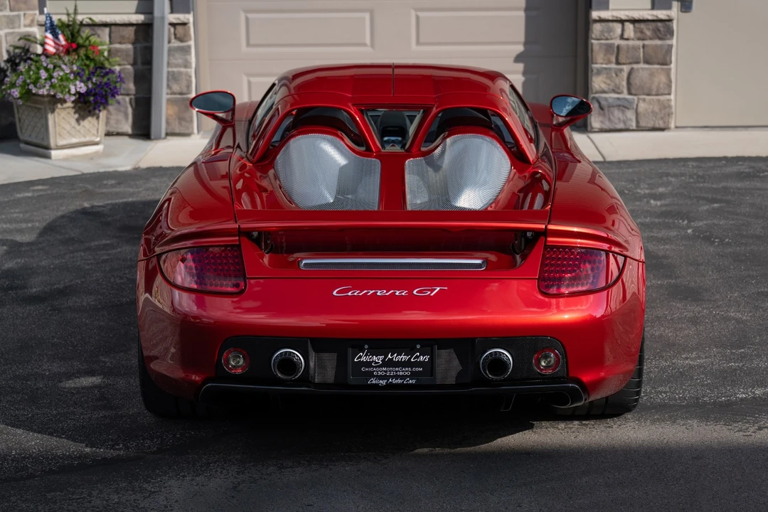 2005 Porsche Carrera GT - Image 16 of 31