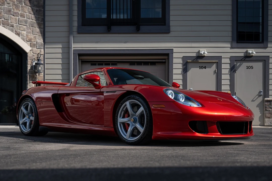 2005 Porsche Carrera GT - Image 27 of 31