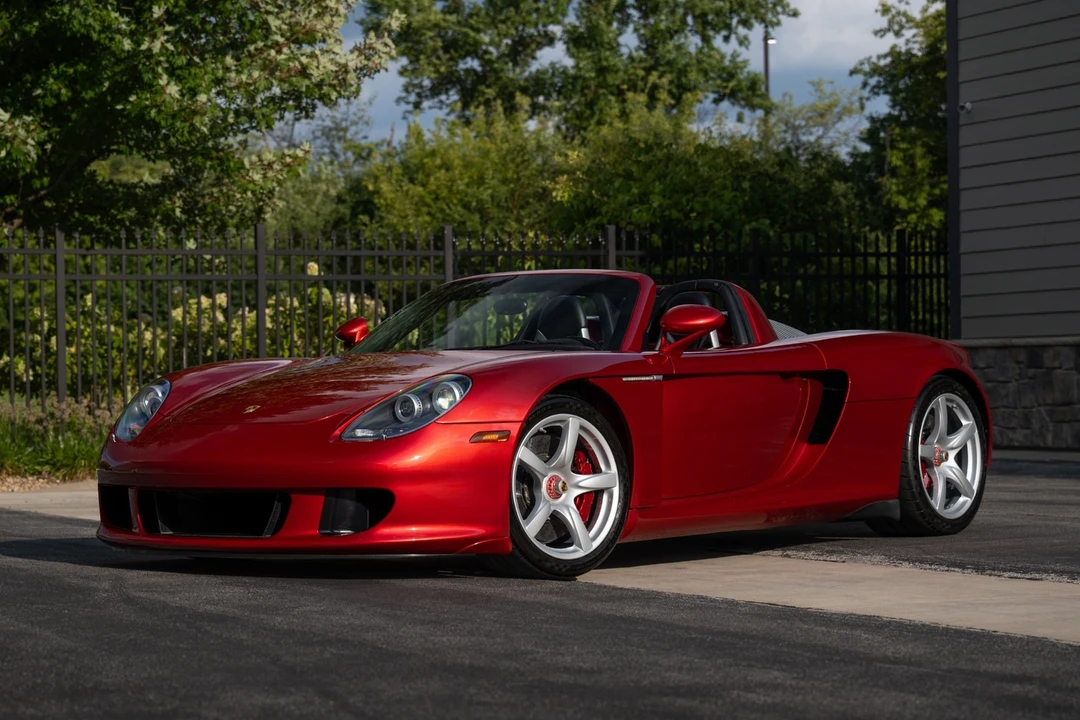 2005 Porsche Carrera GT - Image 2 of 31