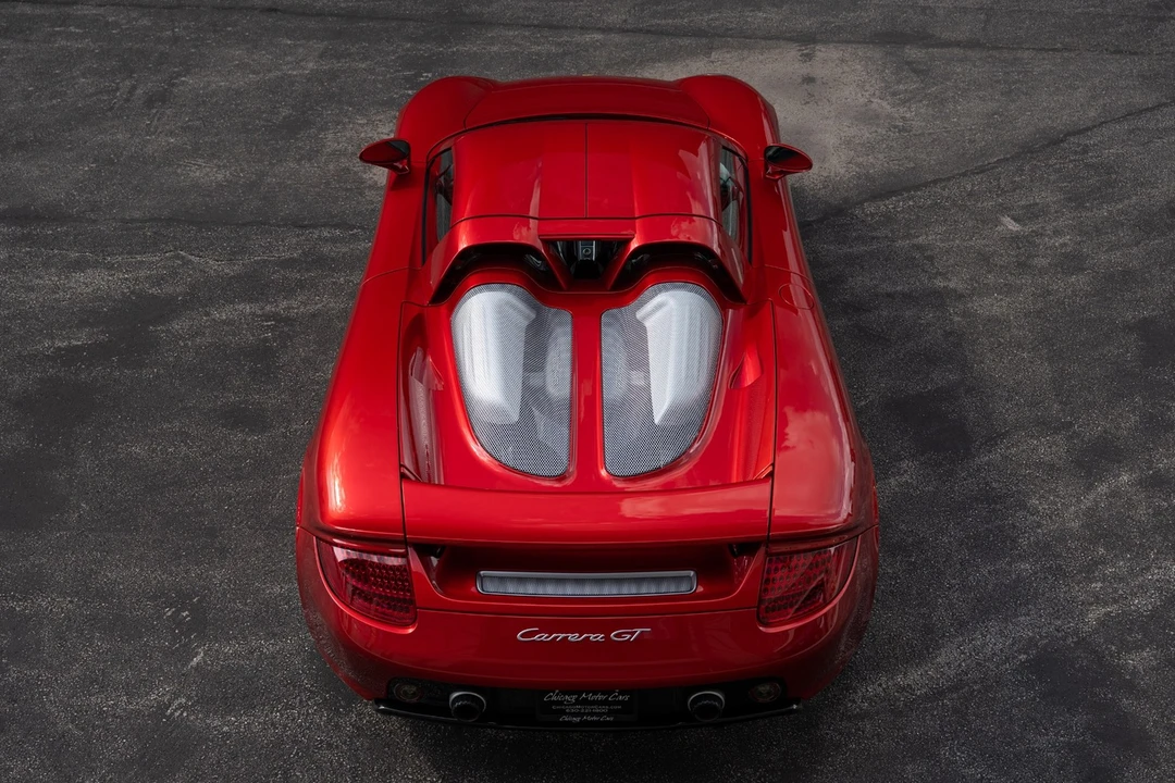 2005 Porsche Carrera GT - Image 15 of 31
