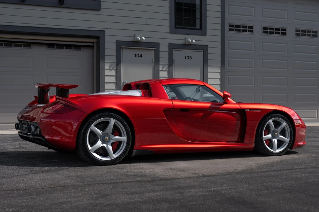 2005 Porsche Carrera GT - Image 22 of 31
