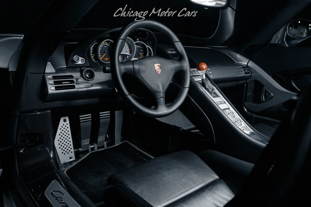 2005 Porsche Carrera GT - Image 8 of 31