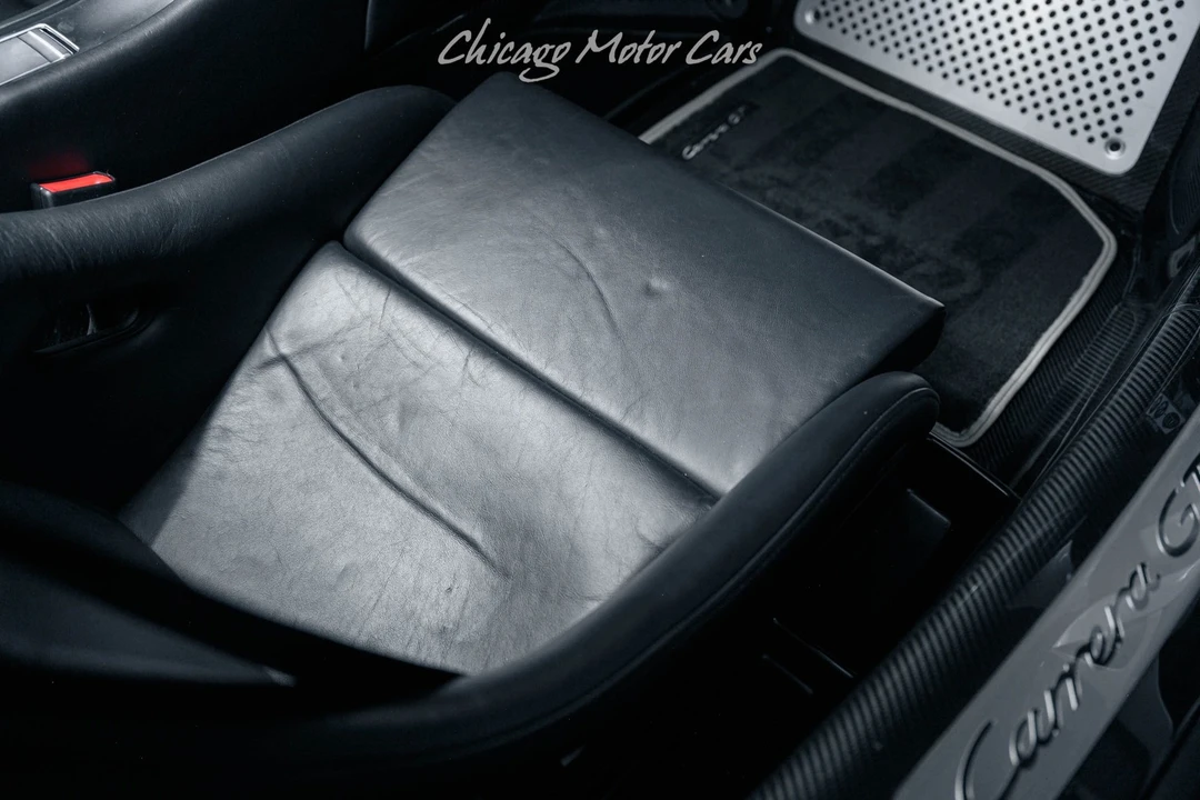 2005 Porsche Carrera GT - Image 21 of 31