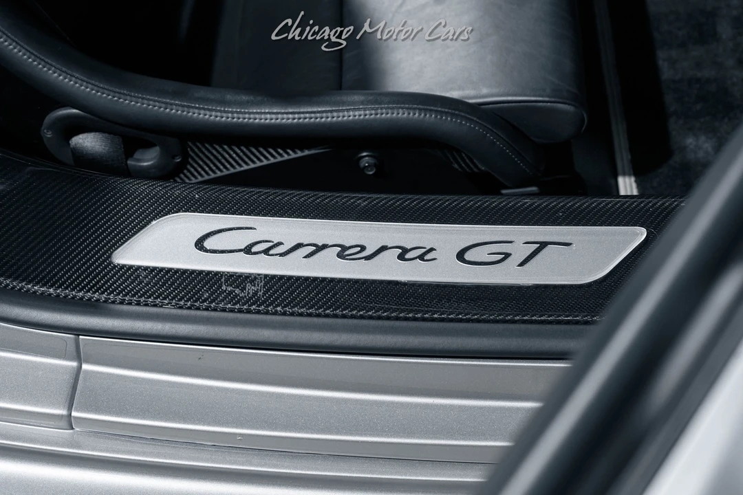2005 Porsche Carrera GT - Image 27 of 31