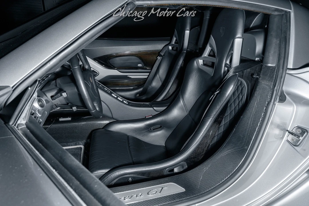2005 Porsche Carrera GT - Image 17 of 31