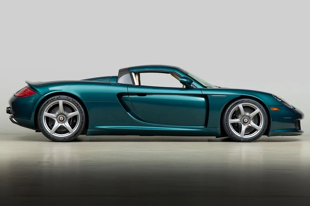 2005 Porsche Carrera GT - Image 17 of 31