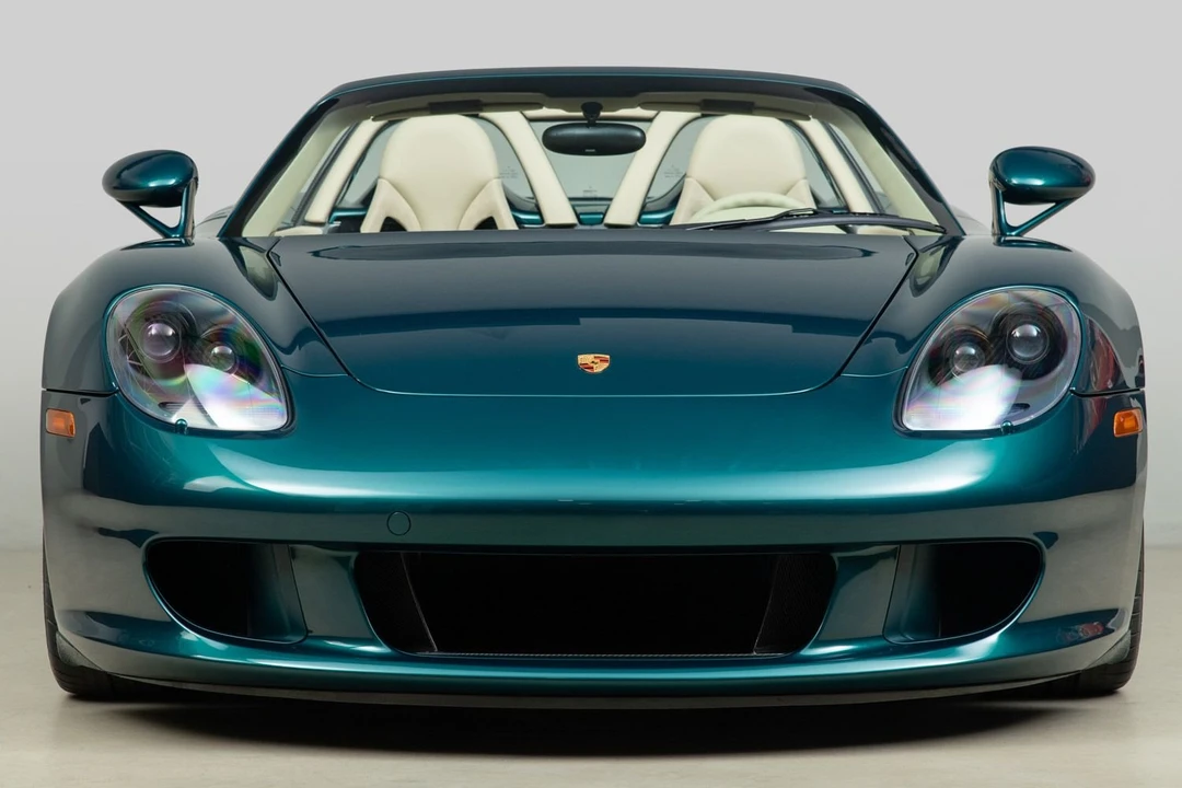 2005 Porsche Carrera GT - Image 15 of 31