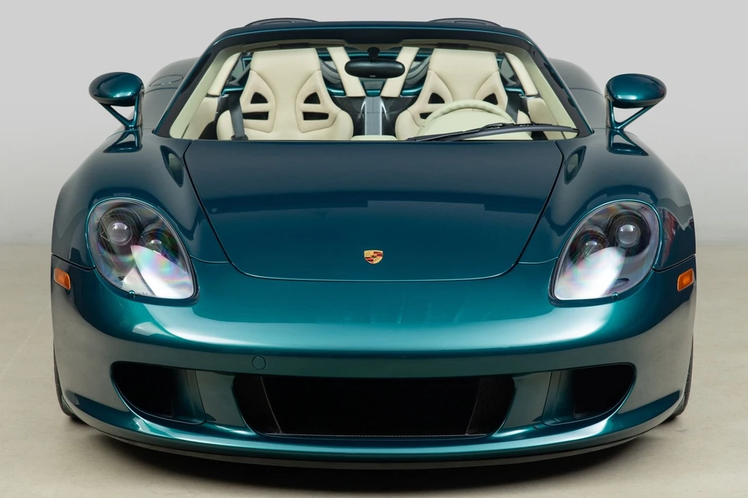 2005 Porsche Carrera GT - Image 14 of 31