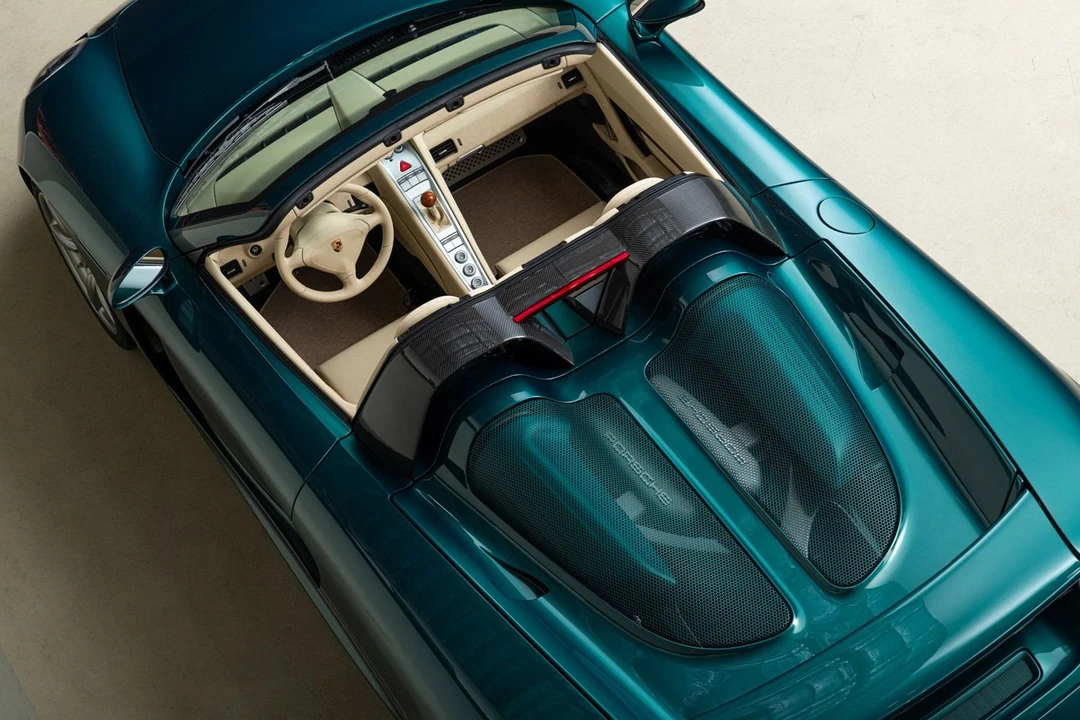 2005 Porsche Carrera GT - Image 24 of 31