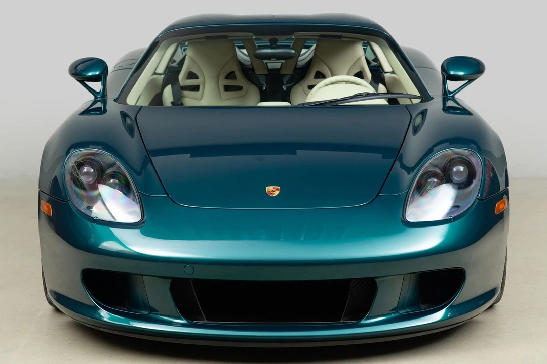 2005 Porsche Carrera GT - Image 19 of 31