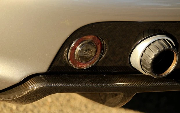2005 Porsche Carrera GT - Image 13 of 15