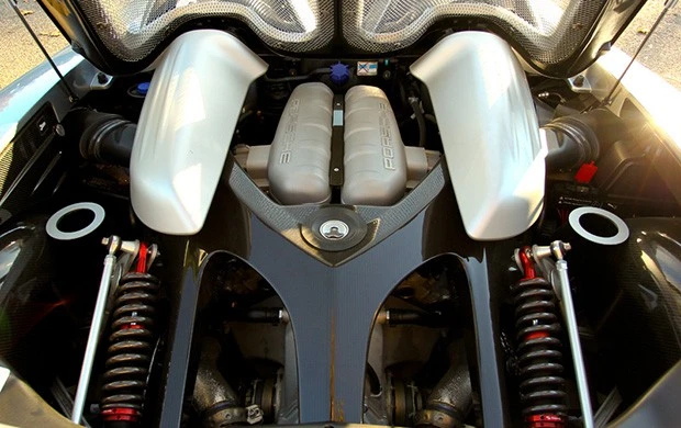 2005 Porsche Carrera GT - Image 15 of 15