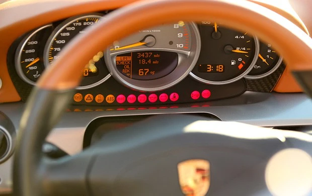 2005 Porsche Carrera GT - Image 7 of 15
