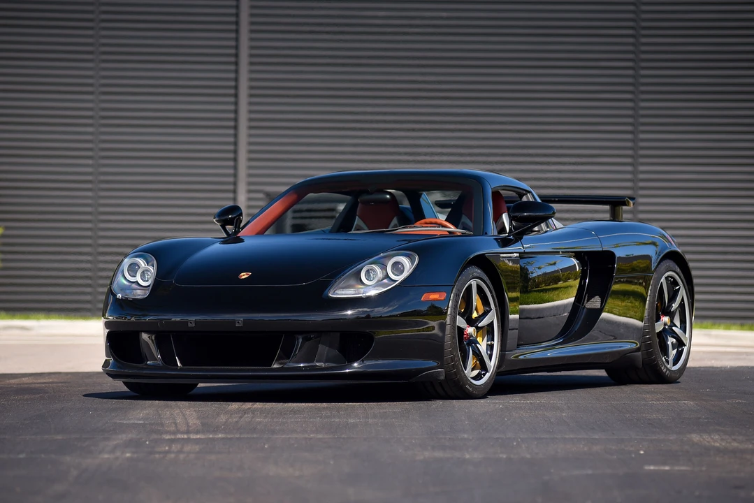 2005 Porsche Carrera GT - Image 14 of 31