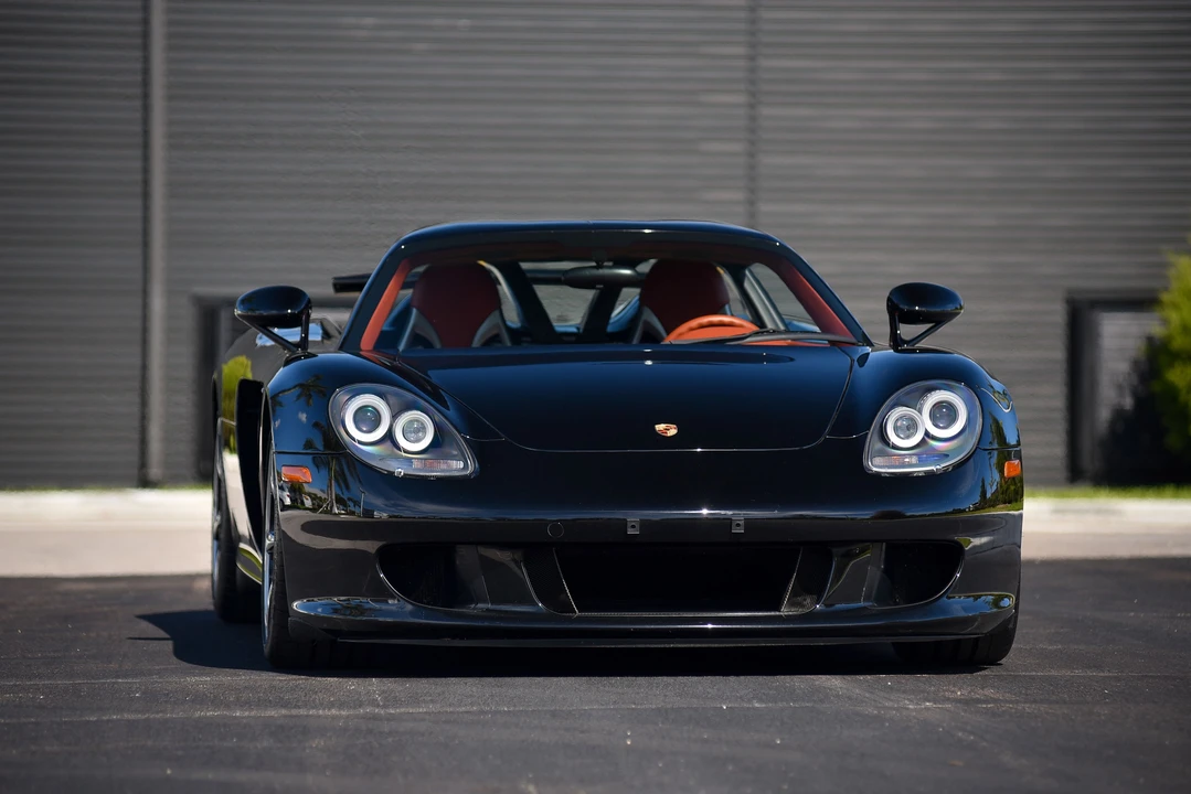 2005 Porsche Carrera GT - Image 18 of 31