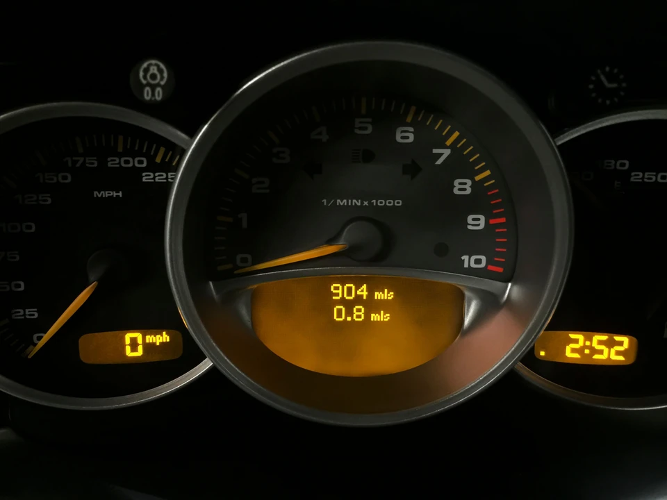 2005 Porsche Carrera GT - Image 3 of 31