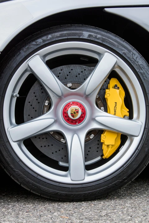 2005 Porsche Carrera GT - Image 22 of 31