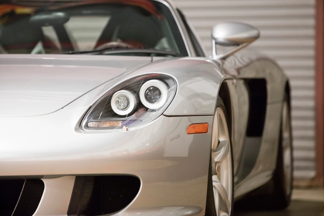 2005 Porsche Carrera GT - Image 14 of 23