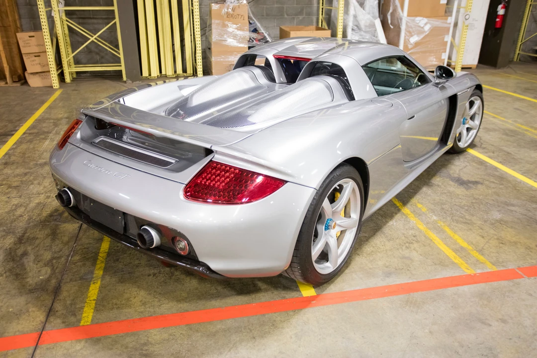 2005 Porsche Carrera GT - Image 6 of 23