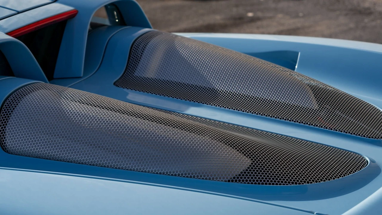 2005 Porsche Carrera GT - Image 20 of 31