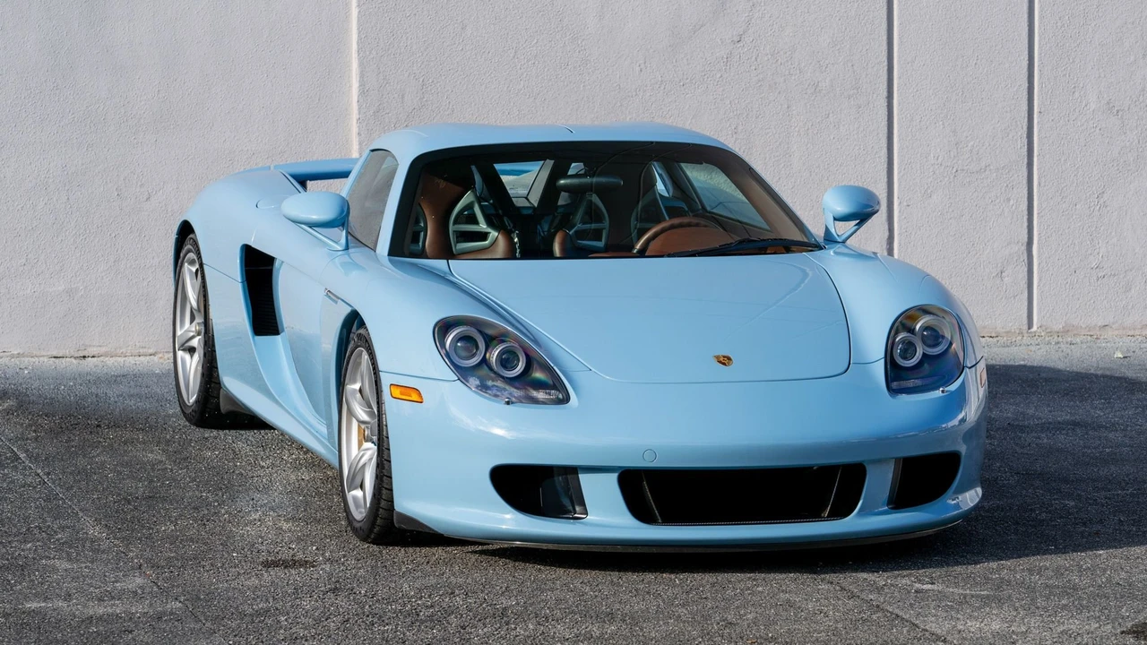 2005 Porsche Carrera GT - Image 17 of 31