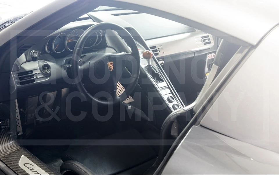 2005 Porsche Carrera GT - Image 12 of 27