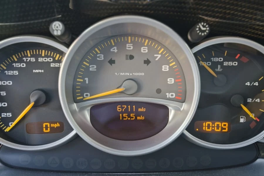 2005 Porsche Carrera GT - Image 7 of 12
