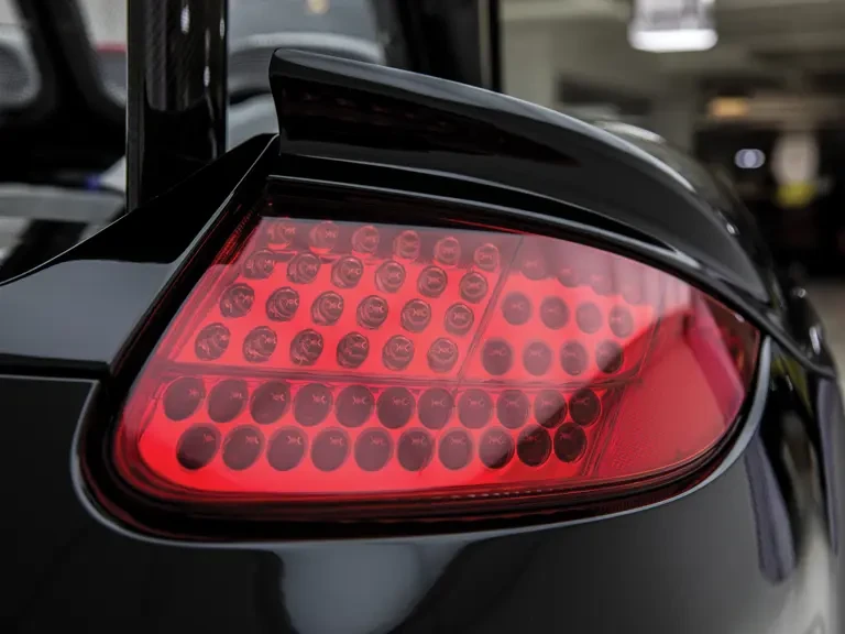 2005 Porsche Carrera GT - Image 26 of 31