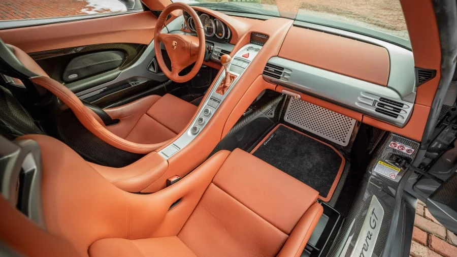 2005 Porsche Carrera GT - Image 5 of 31