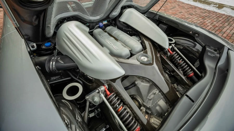 2005 Porsche Carrera GT - Image 6 of 31