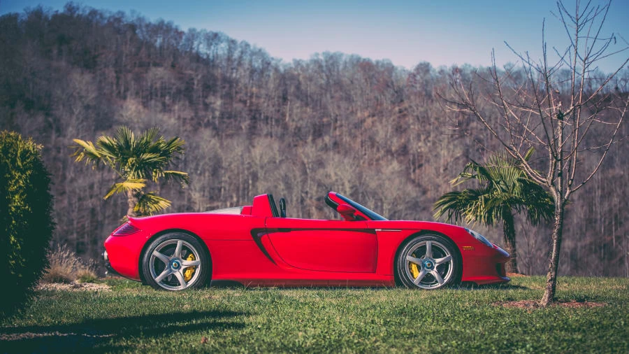 2005 Porsche Carrera GT - Image 2 of 12