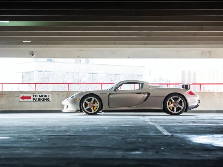 2005 Porsche Carrera GT - Image 6 of 31