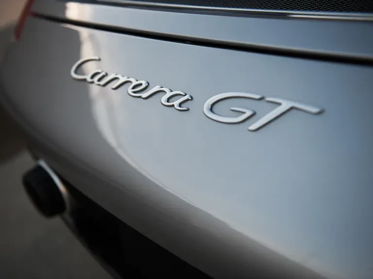 2005 Porsche Carrera GT - Image 10 of 31