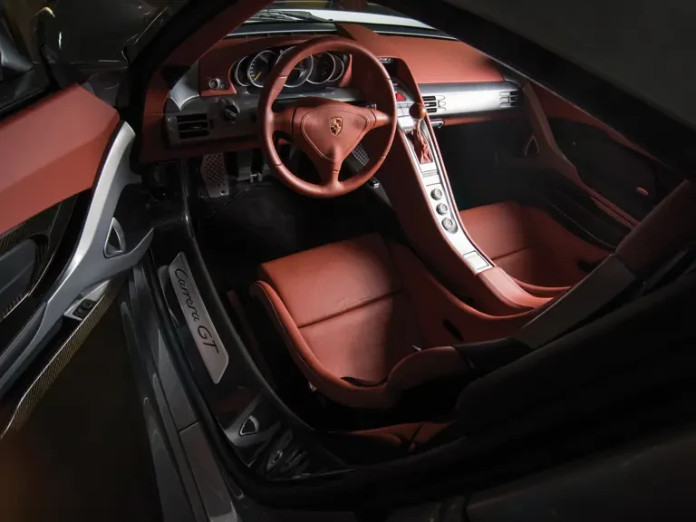 2005 Porsche Carrera GT - Image 5 of 31