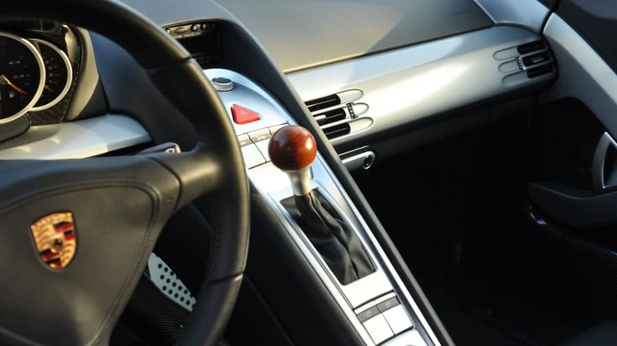 2005 Porsche Carrera GT - Image 10 of 12